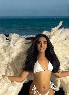 Pinay mixed Latina 19cm BBC - Acompañantes transexual in Kuala Lumpur Photo 11 of 16