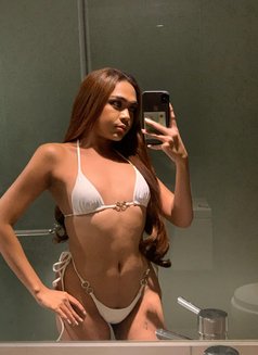 Pinay mixed Latina 19cm BBC has arrived - Transsexual escort in Tainan Photo 9 of 17