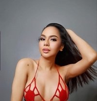🇵🇭PINAY TOP MISTRESS with POPPERS - Transsexual escort in Parramatta NSW