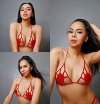 🇵🇭PINAY TOP MISTRESS with POPPERS - Transsexual escort in Singapore Photo 1 of 21