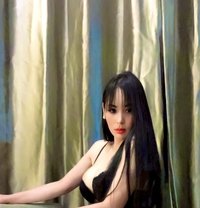 Camshow - Transsexual escort in Mumbai