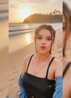 Ping Pong in bed - escort agency in Chennai Photo 1 of 6