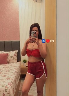 Ping Pong in bed - escort agency in Chennai Photo 5 of 6