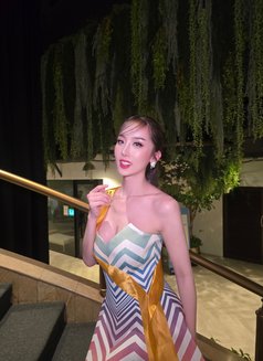 萍萍 Ping Ping - escort in Bangkok Photo 2 of 3