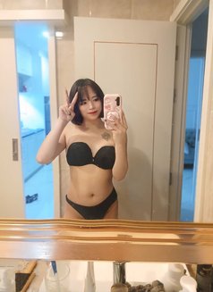 Pingky69 - masseuse in Pattaya Photo 3 of 5