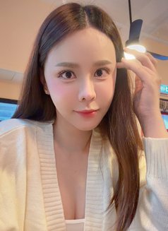 Pingping - escort in Taipei Photo 11 of 11