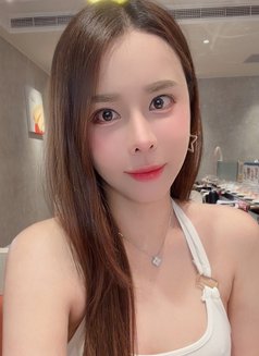 Pingping - escort in Taipei Photo 4 of 12