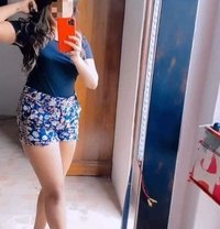 Pinidi independent hot girl - escort in Colombo