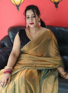 Pinika - escort in Ahmedabad Photo 1 of 4