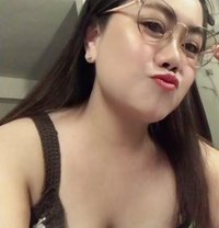 Pink - masseuse in Bangkok
