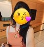 Rozy Indian Girl 𝒪𝟧𝟨𝟫𝟨𝟥𝟨𝟥𝟫𝟪 - escort in Sharjah Photo 1 of 2