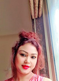 Pinki Here cam and real meet - escort in Kolkata Photo 3 of 4