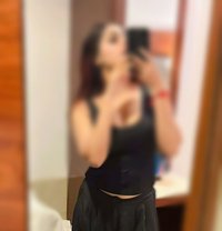 Pinki .Independent. cam & real Meet - escort in Chennai