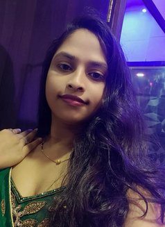 Pinki .Independent. cam & real Meet - escort in Mumbai Photo 2 of 2