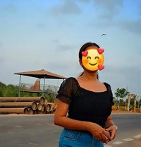Independent Real meet & Cam session - masseuse in Kochi