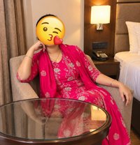 Pinki Punjabi Patola Only Outcall - puta in New Delhi Photo 1 of 3