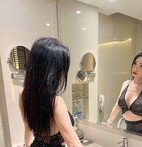 Pinkky - puta in Bangkok