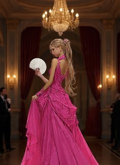 Pinklady - Transsexual escort in Riyadh Photo 1 of 1