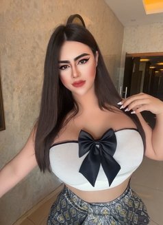 Beautiful Sexy Horny hot for you - Transsexual escort in Dubai Photo 1 of 24