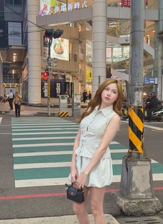 Pinky - Transsexual companion in Taipei Photo 10 of 10