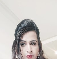 Pinky - Transsexual escort in Surat
