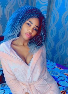 PINKY, HOT AFRICAN ESCORT - escort in New Delhi Photo 7 of 8