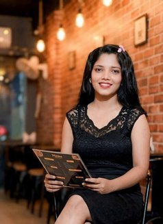 Hi I am Pinky - puta in Bangalore Photo 7 of 9