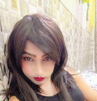 Pinky - Transsexual escort in New Delhi