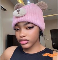 Pinky - escort in Doha