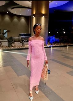 Pinky - escort in Nairobi Photo 1 of 3