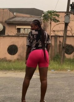 Pinky - escort in Lagos, Nigeria Photo 4 of 5