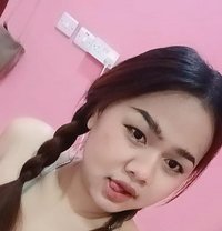 Pinky - escort in Doha
