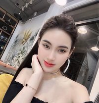 Màu hồng - Masajista in Ahmedabad