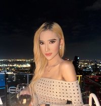 Pinky top/bottom - Transsexual escort in Riyadh