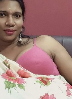 Pinky the Unicorn - Transsexual escort in Chennai Photo 4 of 20