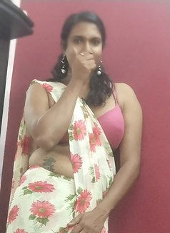 Pinky the Unicorn - Transsexual escort in Chennai Photo 8 of 20