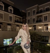 Pinky69 model - Transsexual escort in Jeddah Photo 14 of 16