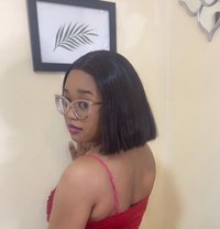 Pinkykikilove - puta in Nairobi