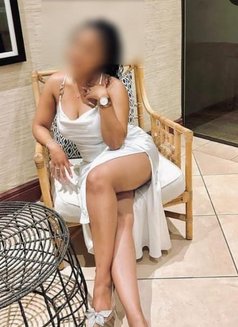 Pinkykikilove - escort in Nairobi Photo 2 of 4