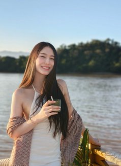 Pinkypie - escort in Thane Photo 6 of 8