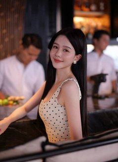 Piona - escort in Bangkok Photo 1 of 3