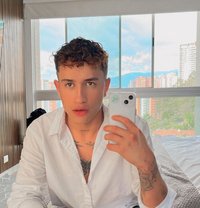 Pipe Xxl - Male escort in Dubai