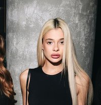 Piper - escort in Hong Kong