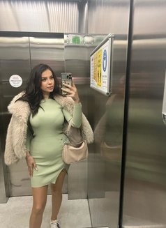 Daria - escort in Cairo Photo 8 of 13