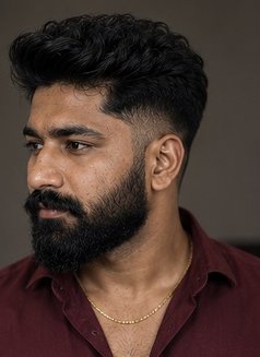 Pissy Sucker - Acompañantes masculino in Hyderabad Photo 1 of 1