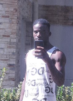 Pitar Noir - Male escort in Dubai Photo 4 of 5