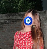 Piu - escort in Kathmandu