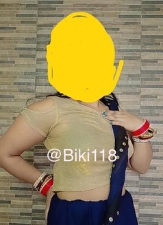 Paid real meet vc couple and lesbian cam - escort in Kolkata Photo 9 of 14