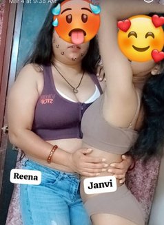 Paid real meet vc couple and lesbian cam - escort in Kolkata Photo 13 of 14