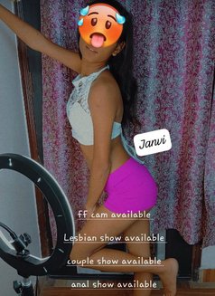 Paid real meet vc couple and lesbian cam - escort in Kolkata Photo 14 of 14